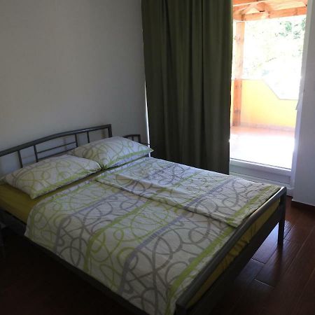 Pocitniska Hisa Dobravlje Exterior foto