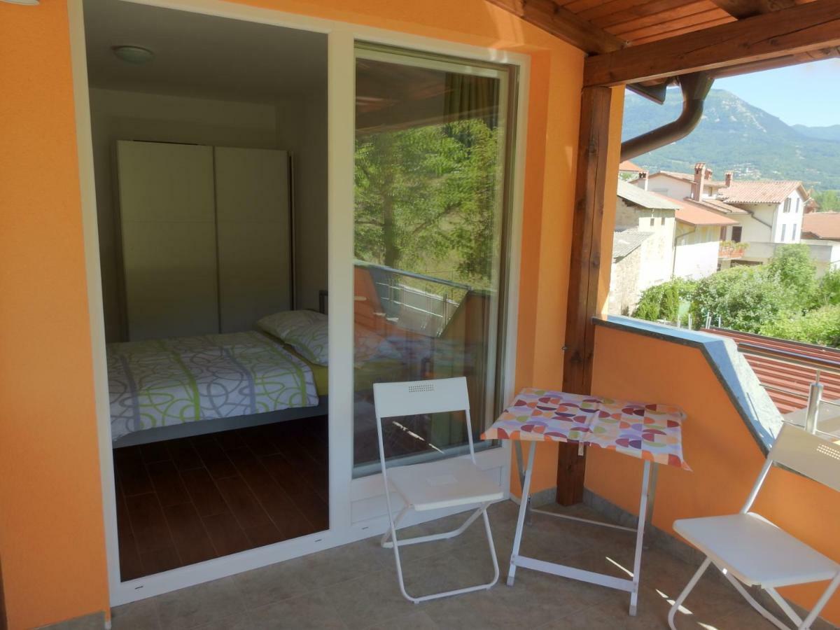 Pocitniska Hisa Dobravlje Exterior foto