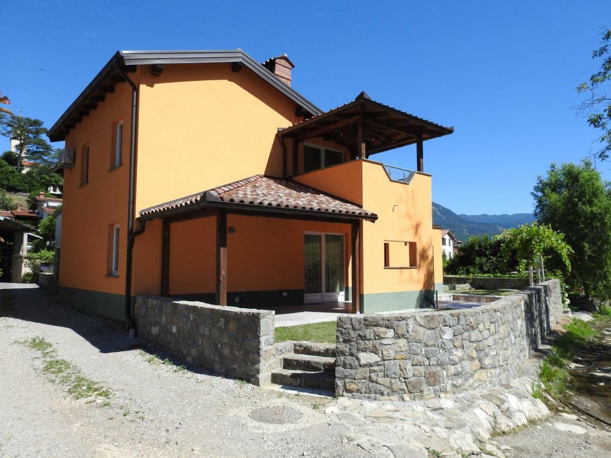 Pocitniska Hisa Dobravlje Exterior foto