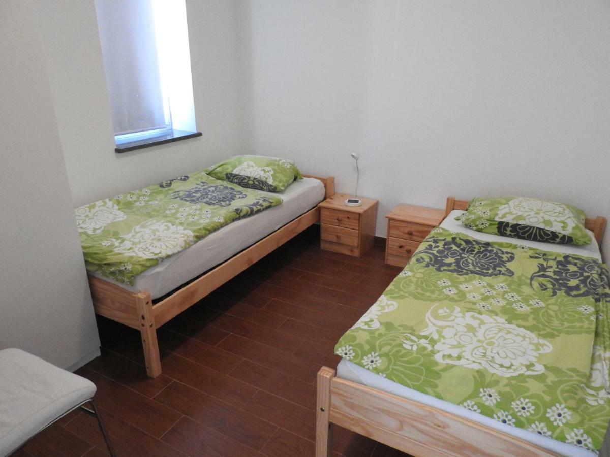 Pocitniska Hisa Dobravlje Exterior foto