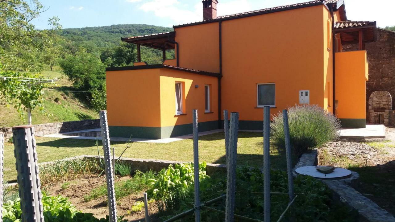 Pocitniska Hisa Dobravlje Exterior foto